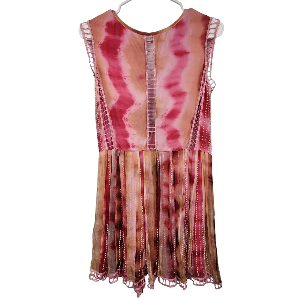Cecelia De Bucourt NWT Pink Handcrafted Beaded Dress Size Small - Picture 2 of 13